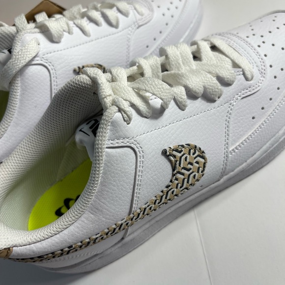 Nike Women’s Court Vision Low Next Nature x Nike United United in Victory - Picture 11 of 15